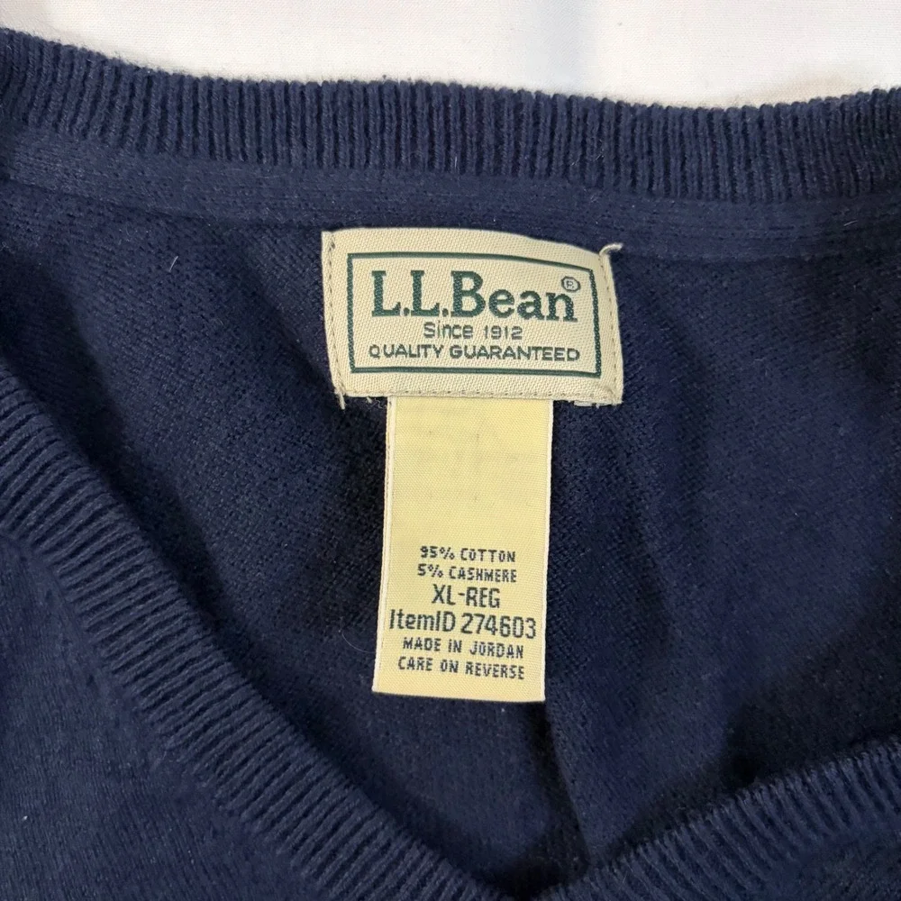 Vintage LL‎ Bean Mens Navy Blue V-Neck Cashmere Cotton Blend Sweater Pullover